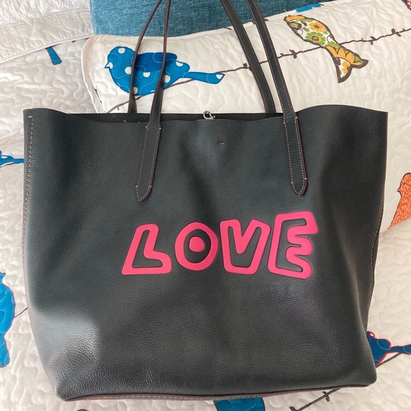 Coach Handbags - COACH x Keith HARING - LOVE tote - Black Leather Excellent condition